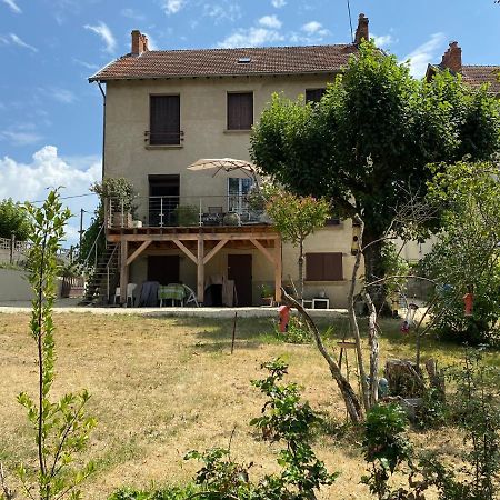 Charmant F1 Avec Terrasse Et Vue Sur Jardin Arbore - Fraicheur Naturelle Du Rez De Jardin - Parking Bellerive-sur-Allier Buitenkant foto
